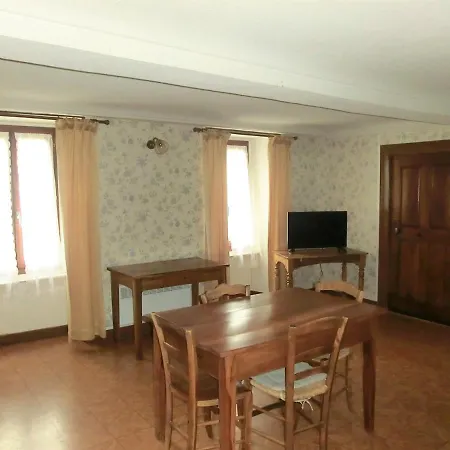 Lou Filadour 1ere Etage 5 Personnes Apartment Jausiers