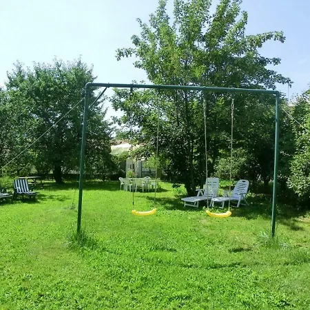 Lou Filadour 1ere Etage 5 Personnes Apartment