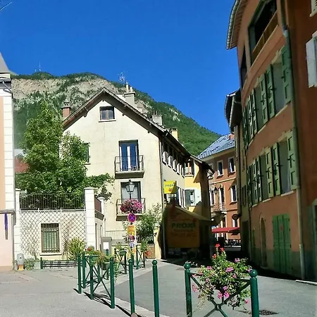 Apartment Lou Filadour 1ere Etage 5 Personnes *
